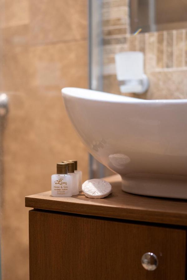 Liona Hotel & Spa 군도간 외부 사진