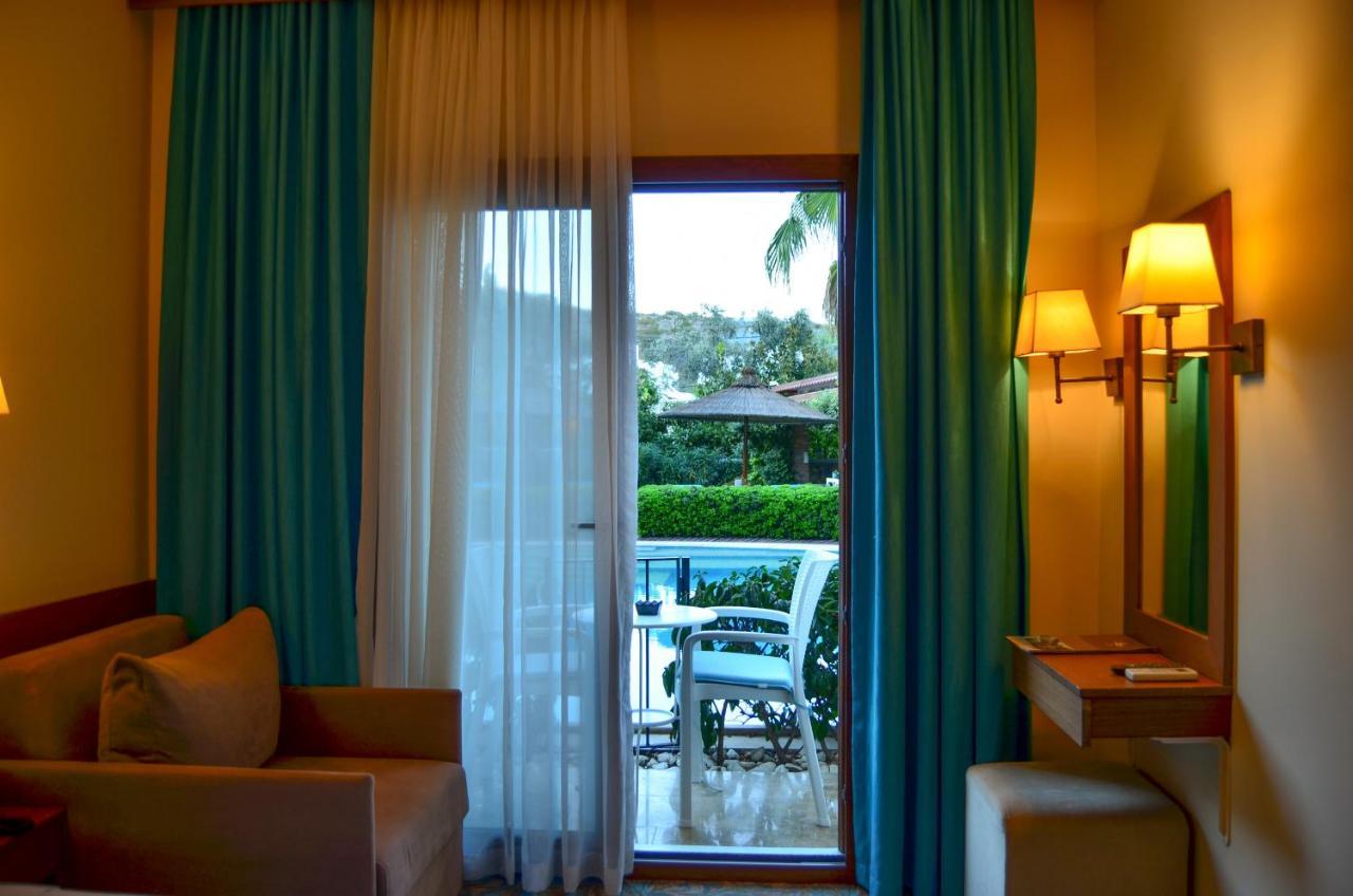 Liona Hotel & Spa 군도간 외부 사진