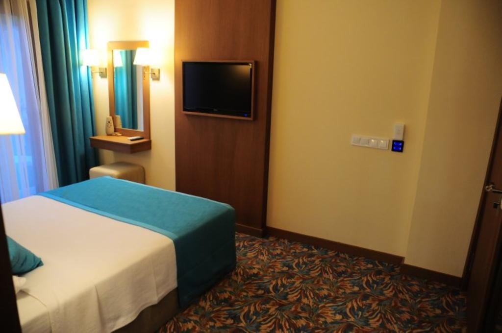 Liona Hotel & Spa 군도간 외부 사진