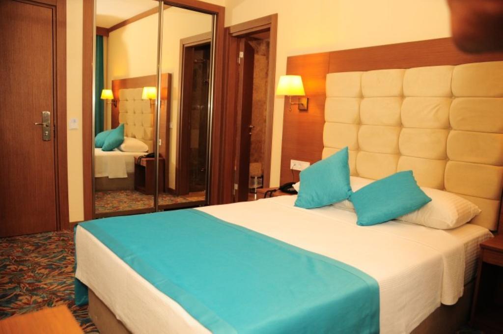 Liona Hotel & Spa 군도간 외부 사진